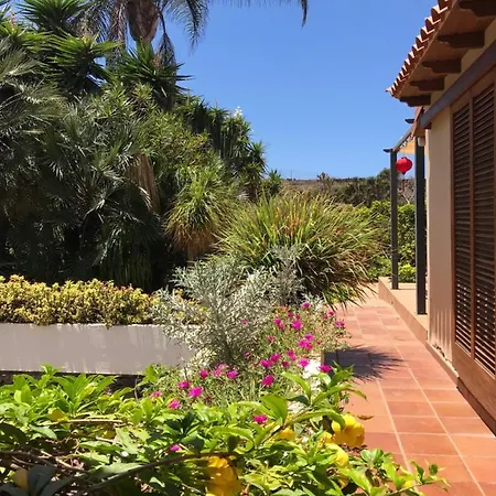 La Punta * איקוד דה לוס וינוס
