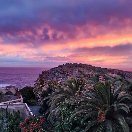 La Punta Apartment *
